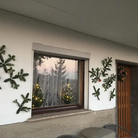 Apartment Mainzimmer Business - Monteurwohnung Mit Burgblick *